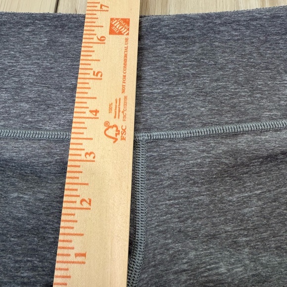 Lululemon Athletica Gray Leggings - Picture 7 of 7